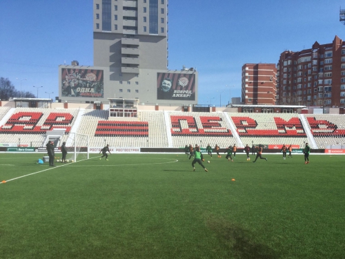 «Амкар» продолжает готовиться к матчу с «Локомотивом»