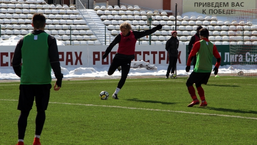 Основной состав "Амкара". Двусторонняя игра