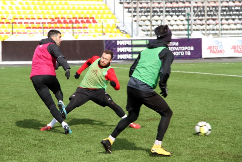 Основной состав "Амкара". Двусторонняя игра