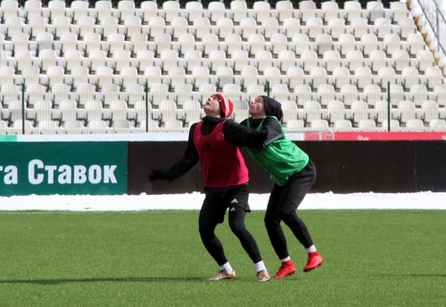 Основной состав "Амкара". Двусторонняя игра