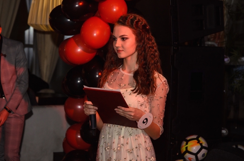 Программка №13 "Амкар"-"Локомотив". Мисс "Амкар" Анна Кротова