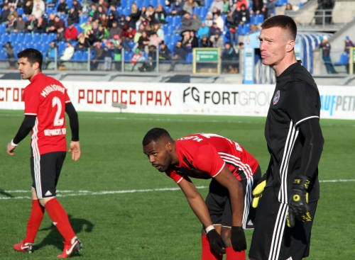 «Тосно» — «Амкар» 0:2