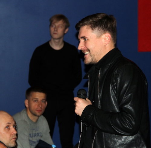 "Амкар" с болельщиками посмотрели фильм "Тренер"