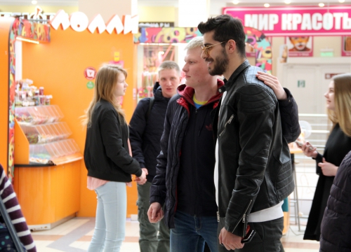 "Амкар" с болельщиками посмотрели фильм "Тренер"