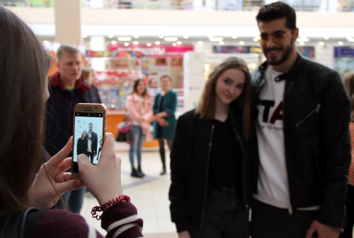 "Амкар" с болельщиками посмотрели фильм "Тренер"